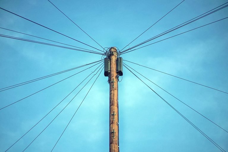 Wszystko o czujnikach widełkowych